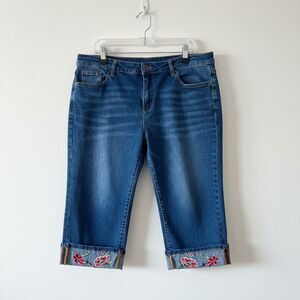 Sandpiper Jeans  Size 18W  Floral Embroidered Cuffs  Gently Used